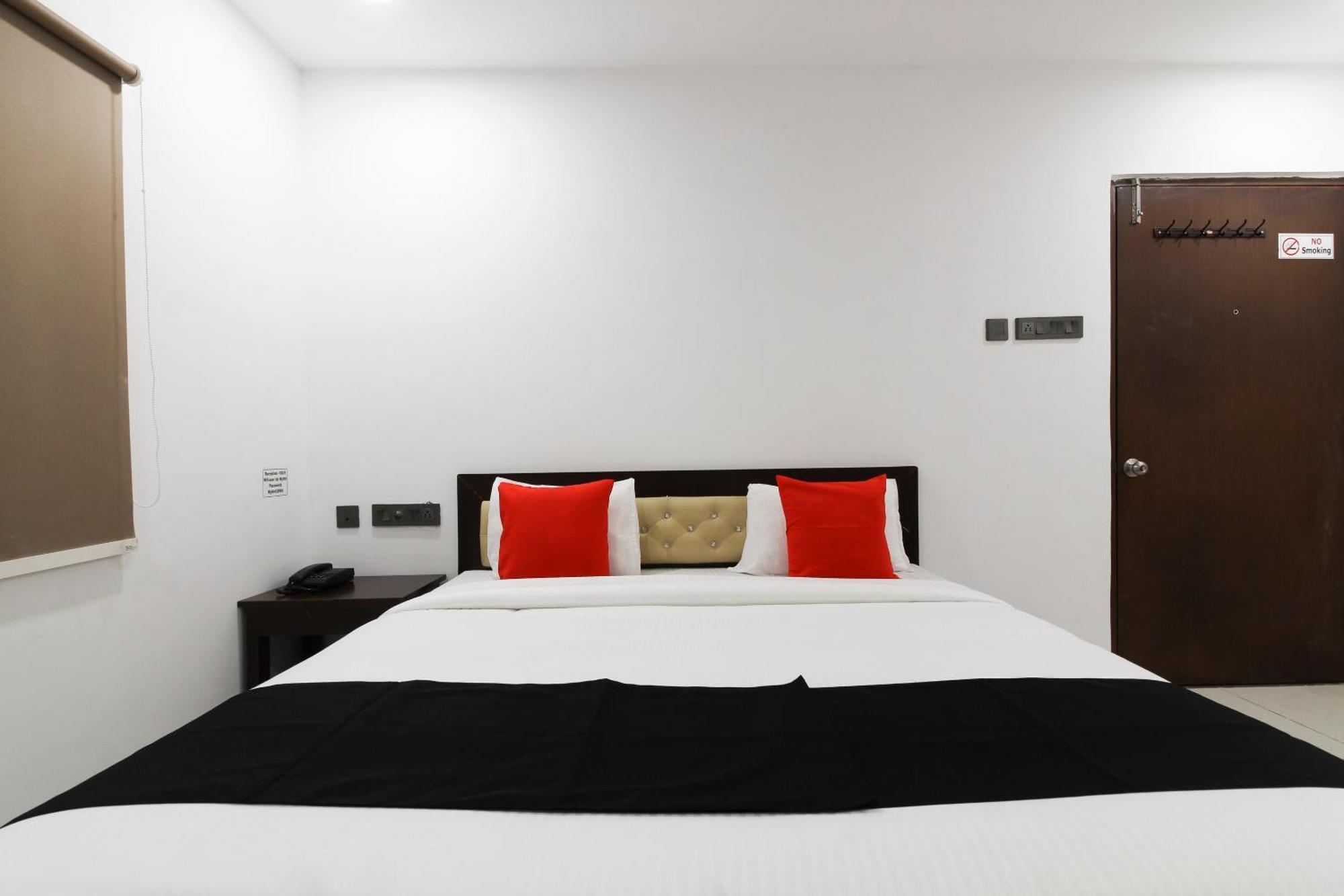 Super Mythri Hotel Near By Ecil, As Rao Nagar, Sainikpuri Maula Ali Εξωτερικό φωτογραφία