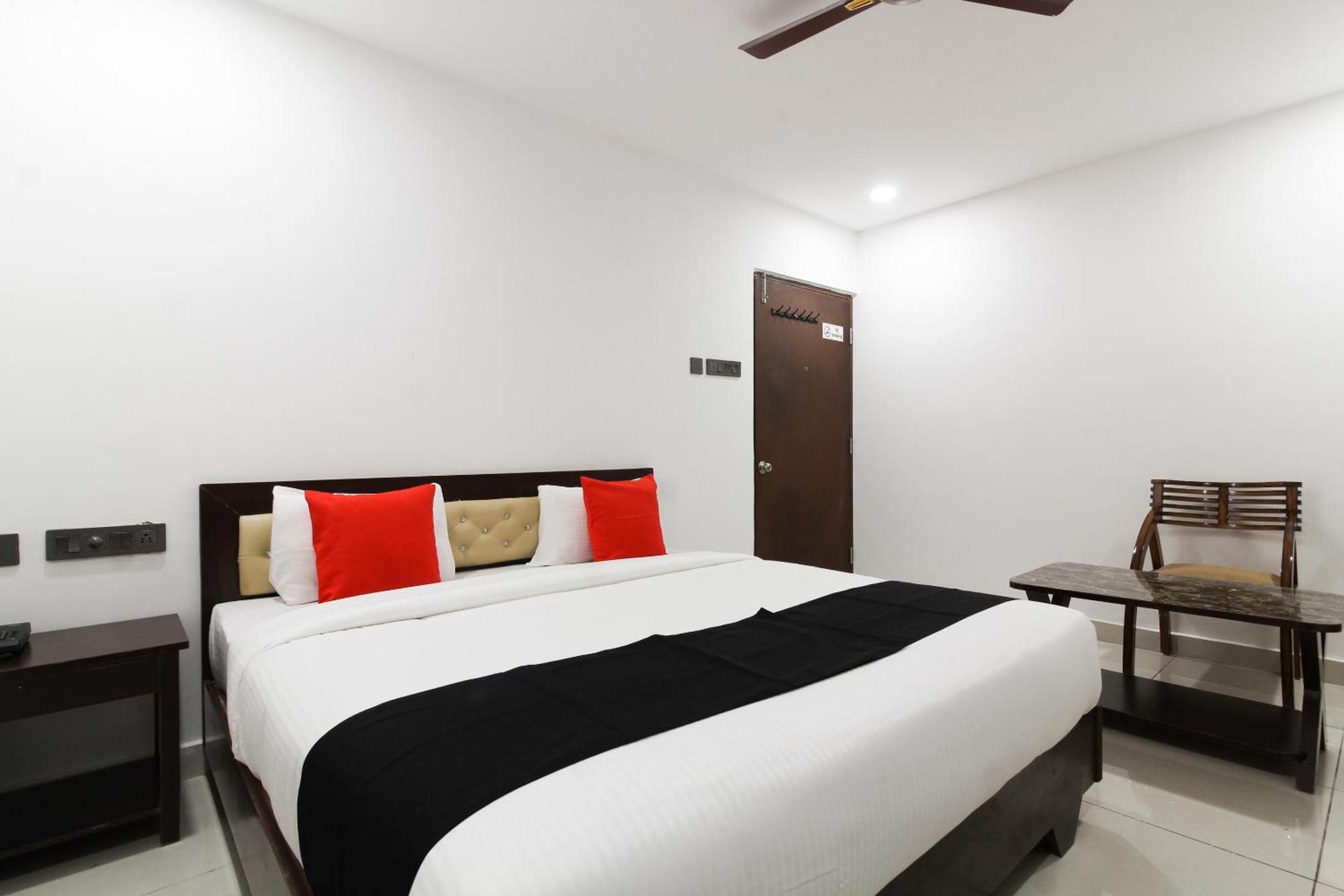 Super Mythri Hotel Near By Ecil, As Rao Nagar, Sainikpuri Maula Ali Εξωτερικό φωτογραφία