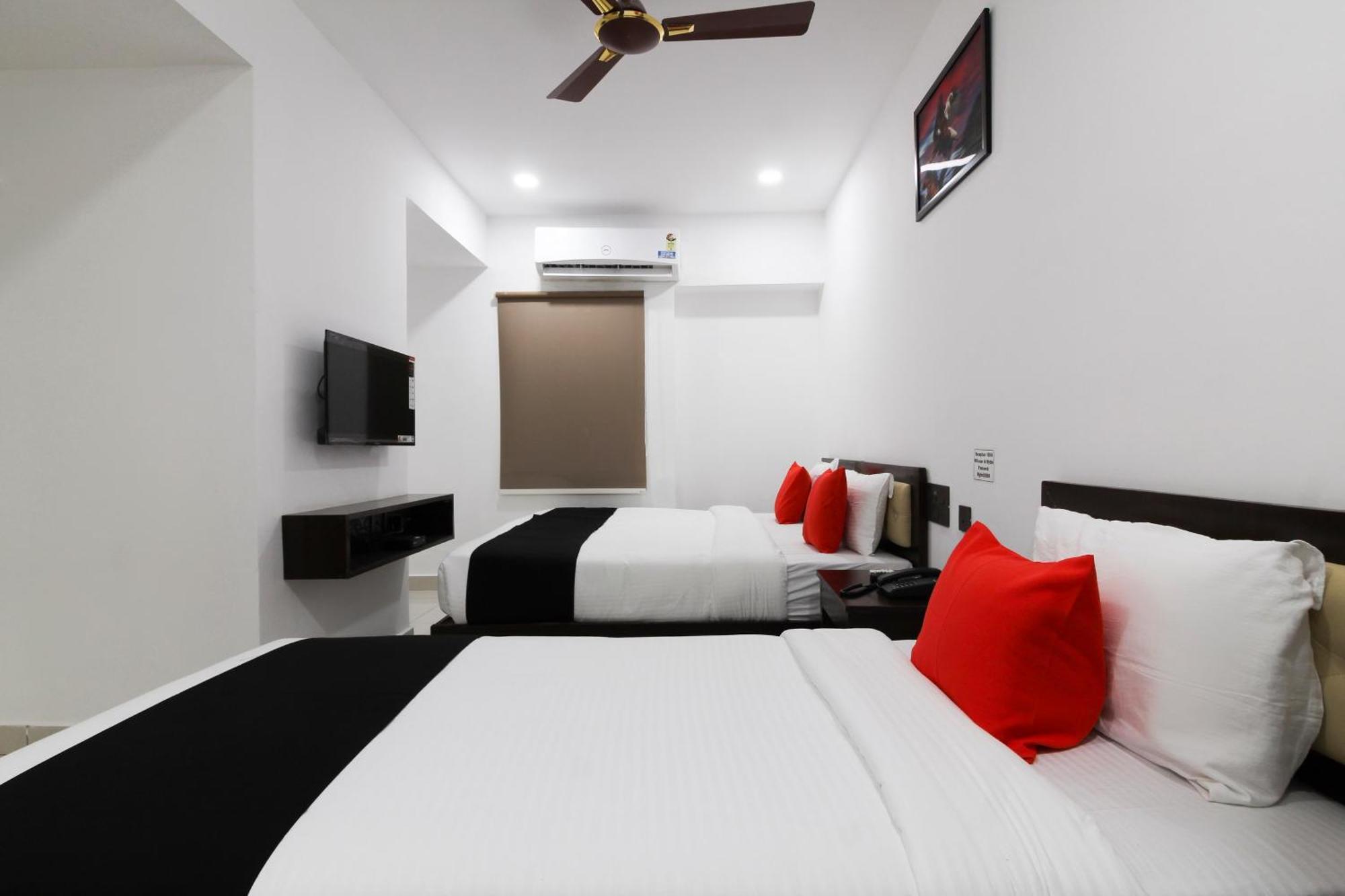Super Mythri Hotel Near By Ecil, As Rao Nagar, Sainikpuri Maula Ali Εξωτερικό φωτογραφία