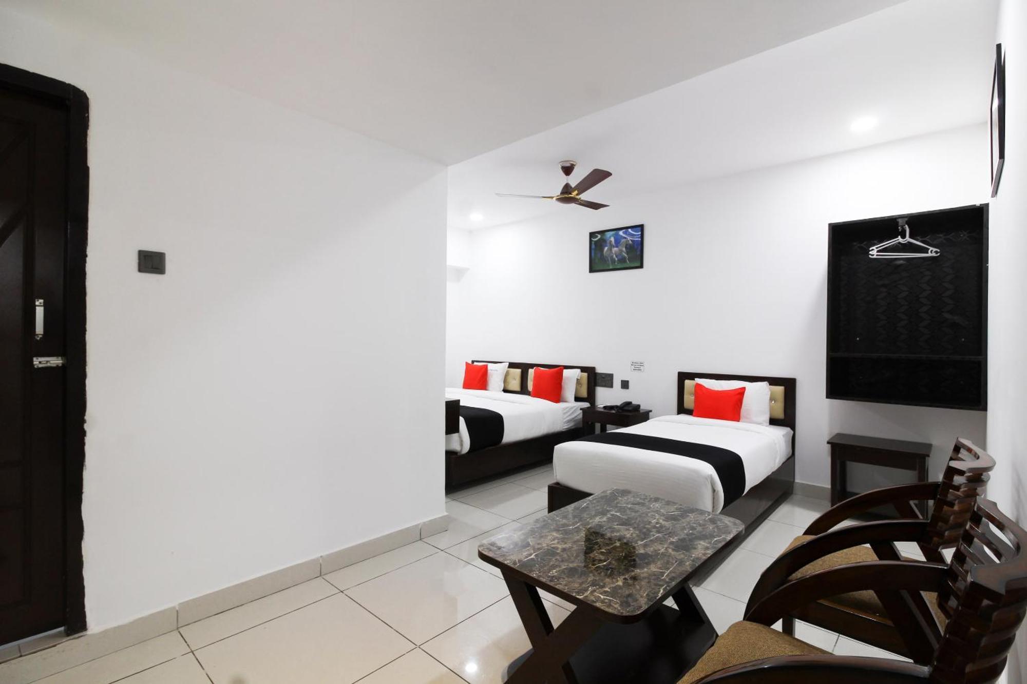 Super Mythri Hotel Near By Ecil, As Rao Nagar, Sainikpuri Maula Ali Εξωτερικό φωτογραφία